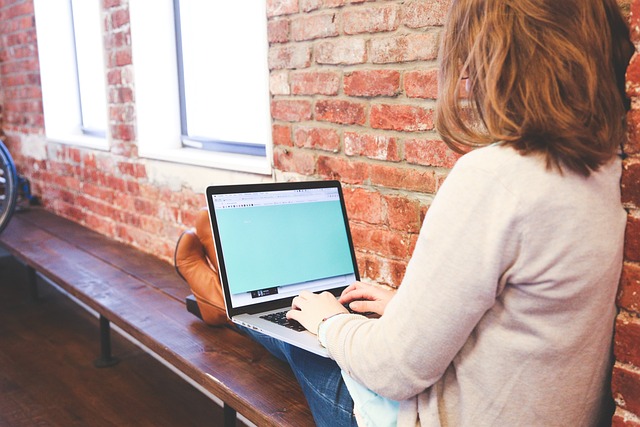 woman-using-a-computer-keyboard